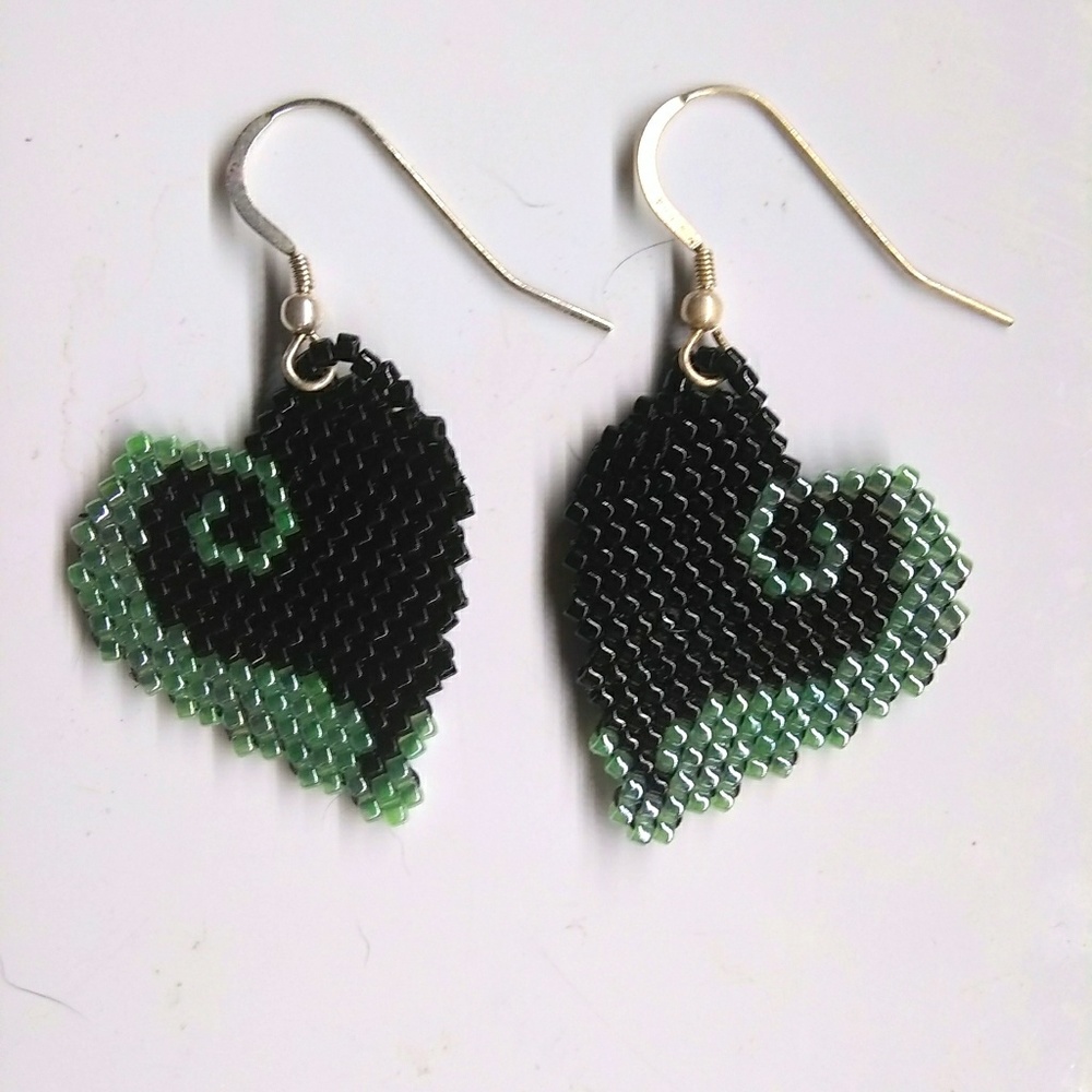 JRW Heart Love Valentine Beaded Ear